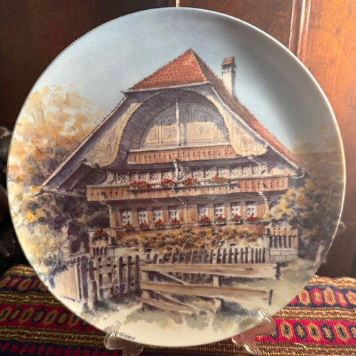 Swiss plate collection like new, handmade, numbered, set of 3