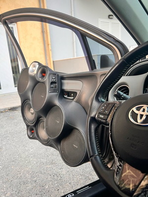 Ηχοσύστημα για Toyota Yaris 2015-2019 σαν καινούργιο