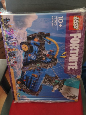 Lego Fortnite 77073 new