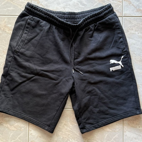 Puma Black Shorts Large like new