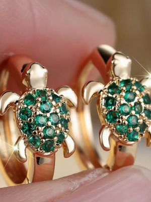 Σκουλαρίκια χρυσά με χελωνίτσα καινούργια με πράσινες πέτρες