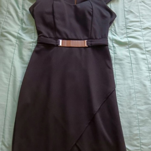 Black fitted dress like new with gold details, size S