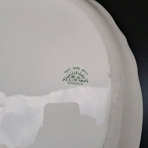 Large deep platter England used 40x30