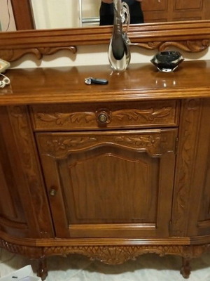 Wooden shoe rack 1.30m x 0.90m with mirror 1.20m x 1.20m