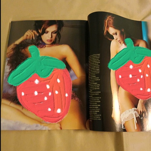 Playboy magazine used, issue 60 December 2000 with Polina Santalovaki