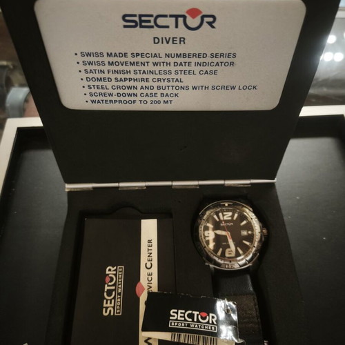 Sector Diver 200m men's watch, Swiss Made Special Numbered Series, NOS