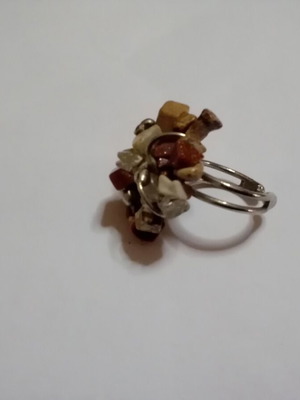 Δαχτυλίδι γυναικείο φο μπιζού σαν καινούργιο με πέτρες