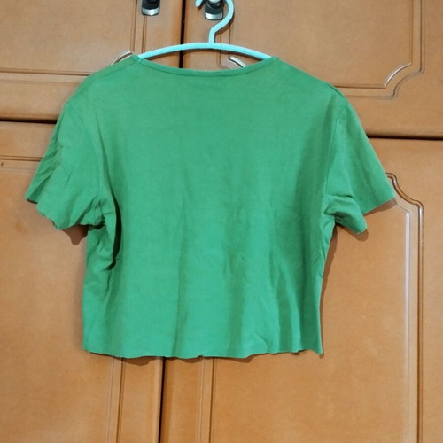 Crop top green size XL like new