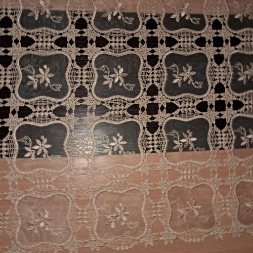 Set of 2 embroidered table runners