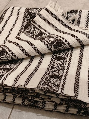 Caramel wool throw blanket like new with fringes