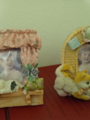 Collectible frames used, pack of 2, vintage with plaster details