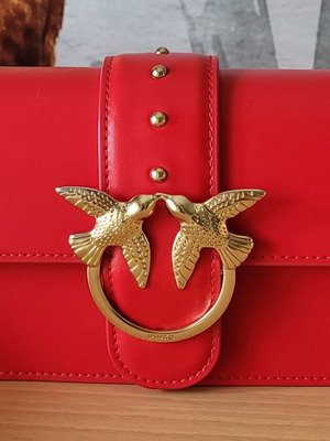 Τσάντα Pinko mini love χιαστί μεταχειρισμένη, έντονο κόκκινο