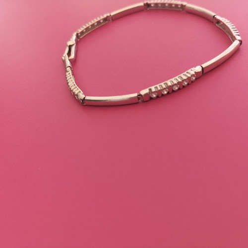 White gold bracelet 14 carat 585, like new, 7.3 grams