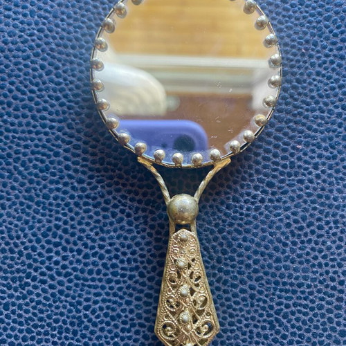 Vintage hand mirror like new, 11cm length, 6cm diameter