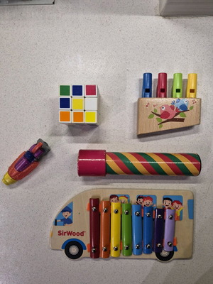 Children's toy set used with wooden SirWood xylophone and Rubik cube