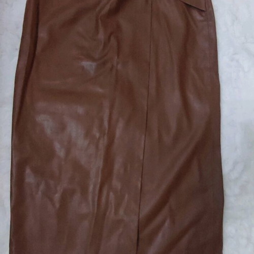 Zara brown leatherette skirt new, size S