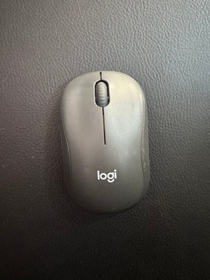 Logitech M220 ασύρματο ποντίκι σαν καινούργιο με μπαταρία