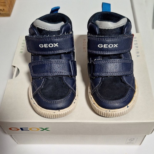 Geox Boy's Boot Size 21 Like New
