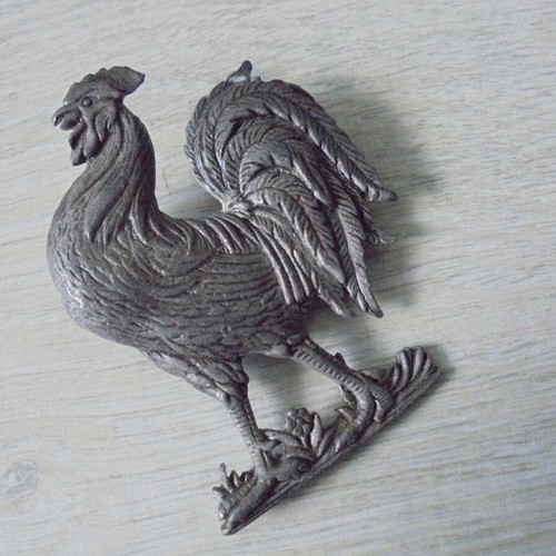 Metal Rooster Brooch used, vintage style