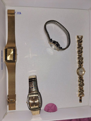 Watches new, pack of 4 pieces