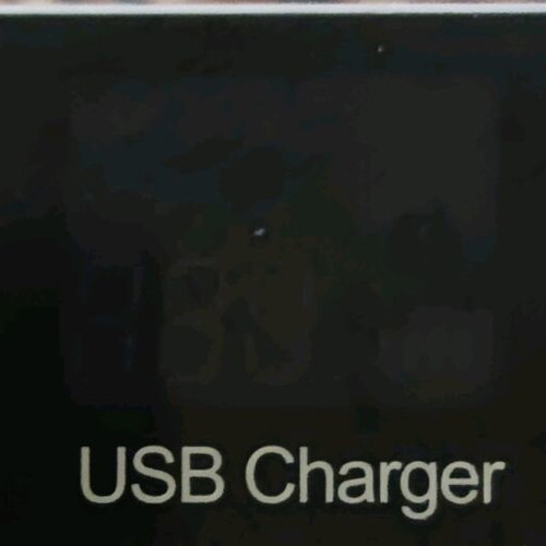 A9 Plus Multifunctional 8-Port USB Charger with LCD Digital Display like new