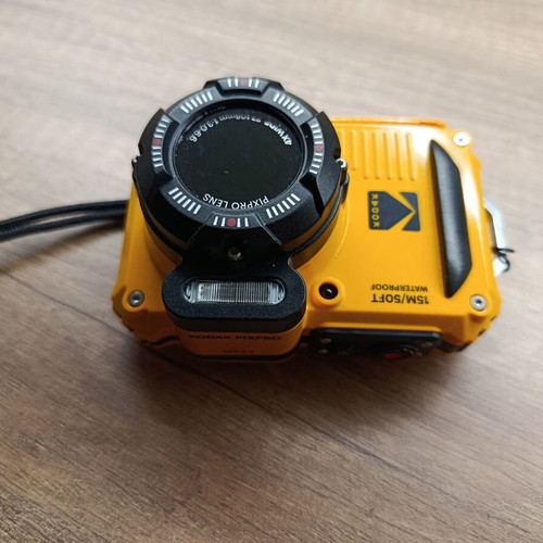 Kodak Pixpro WPZ2 Compact Camera like new, yellow, Full HD video
