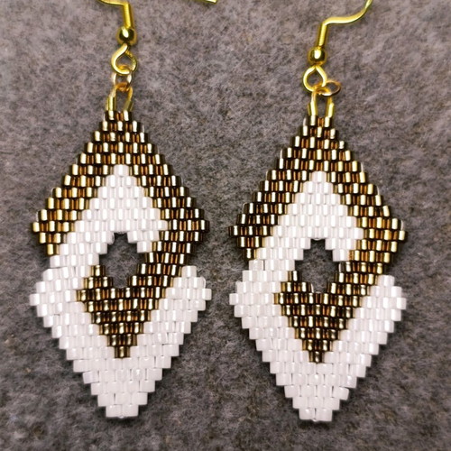 Earrings handmade new, white and gold
