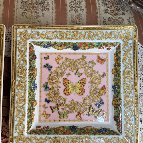 Versace pink plates set of two 22x22 cm like new