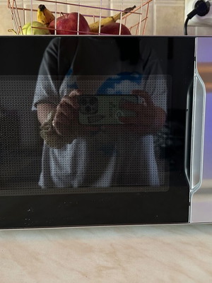 Φούρνος μικροκυμάτων σαν καινούργιος