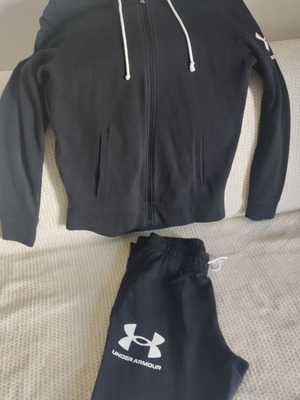 Σετ φόρμες Under Armour, σκούρο μπλε ζακέτα S, παντελόνι M