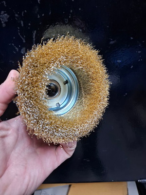 Wire wheel brush bell type new with bronze bristles