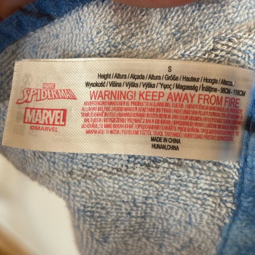 Spiderman hooded kids poncho new, size S for ages 2-4
