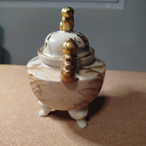 Kutani incense burner handpainted Japanese used, 17 cm height