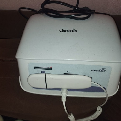 Professional facial cleansing machine like new