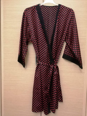 Silk Kimono Robe like new, black and burgundy red