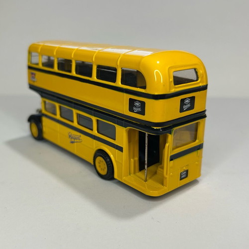 Corgi Classics 1991 AEC Bus Set AEC Regal & AEC Bus General New