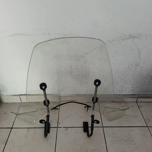 Aprilia windscreen used, 70 cm height and 80 cm width