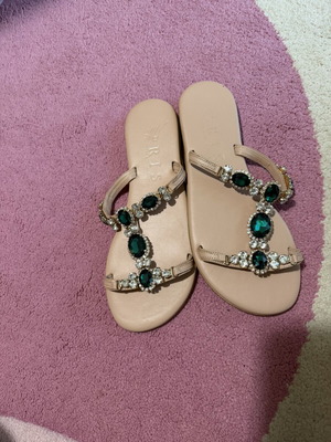 IRIS Sandals size 38 new with green Swarovski stones handmade in Greece