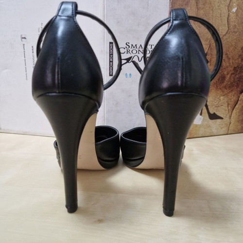 Smart Cronos black pumps with platform and ankle strap size 37 new
