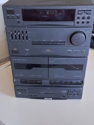 Philips FW20 στερεοφωνικό σύστημα μεταχειρισμένο με πρόβλημα στα decks και στην πόρτα του CD