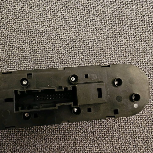 Opel Astra H window switch used