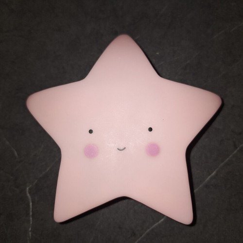 Star-shaped night light like new, battery operated