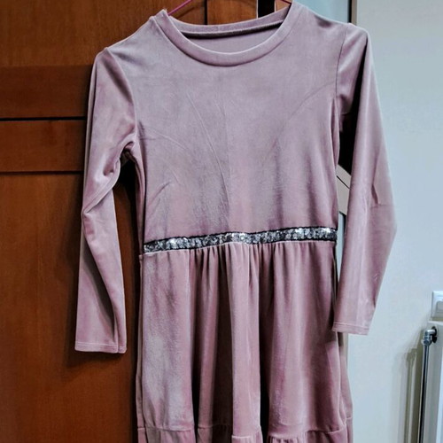 Girls' dress size 12 like new, pink with shiny details