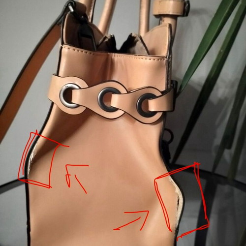 Τσάντα Charles & Keith nude μεταχειρισμένη χειρός με λουράκι ώμου