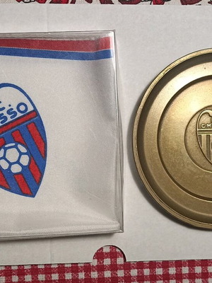 F.C. Chiasso Switzerland memorabilia new, scarf and bronze plate