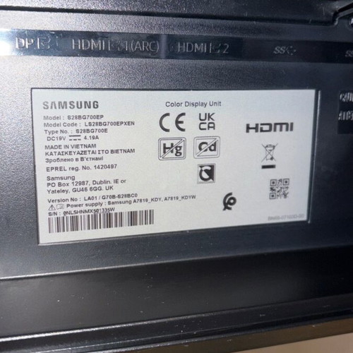 Samsung Odyssey G7 28" IPS HDR Smart Gaming Monitor 4K 144Hz like new