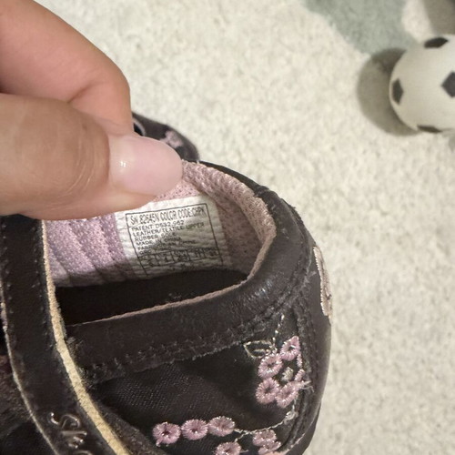 Skechers baby ballerinas like new, size 20.5