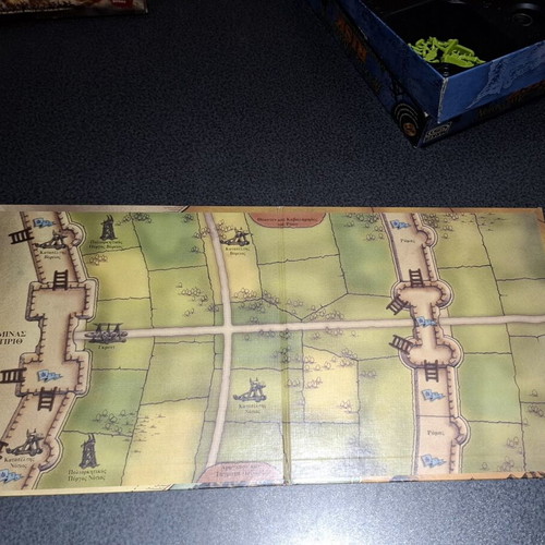 Risk Lord of the Rings Expansion Set Gondor and Mordor like new