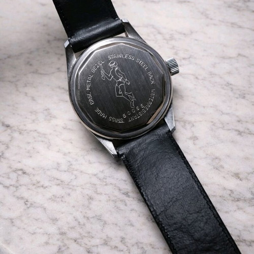Lucerne Swiss Ladies Diver Watch 1960, like new, black