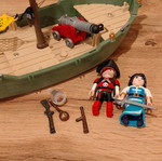 Playmobil pirate ship used, includes shown items